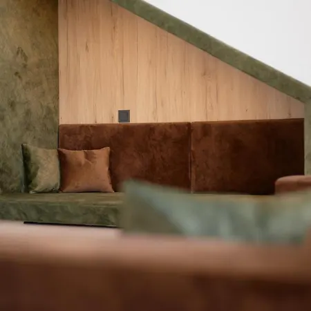 Schneider Hotel & Apartments Allersberg 4*