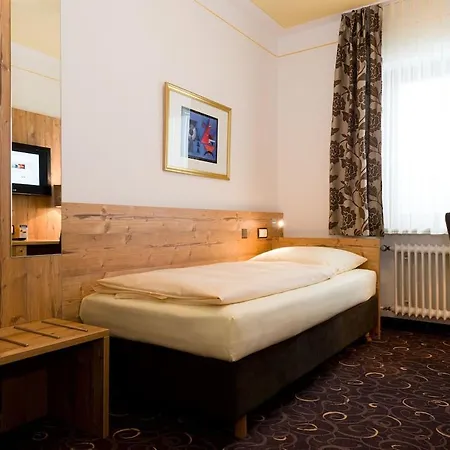 Schneider & Aparthotel 4*